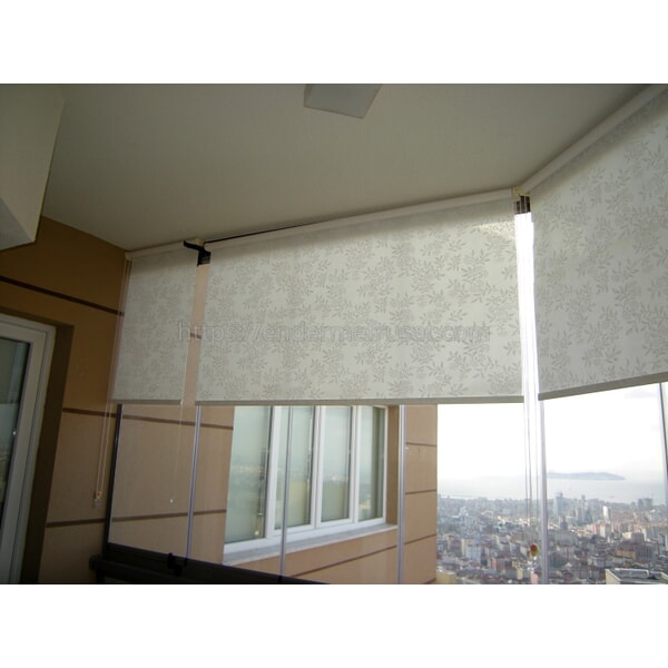 Cam Balkon Perde CB077