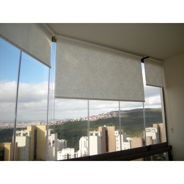 Cam Balkon Perde CB083