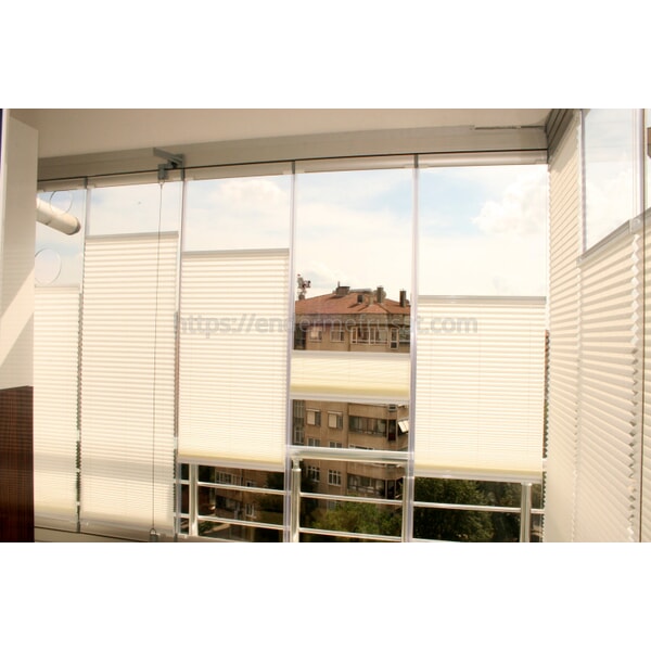 Cam Balkon Perde CB193