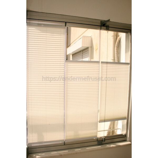 Cam Balkon Perde CB195