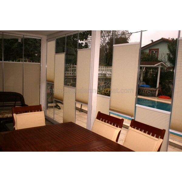 Cam Balkon Perde CB2102