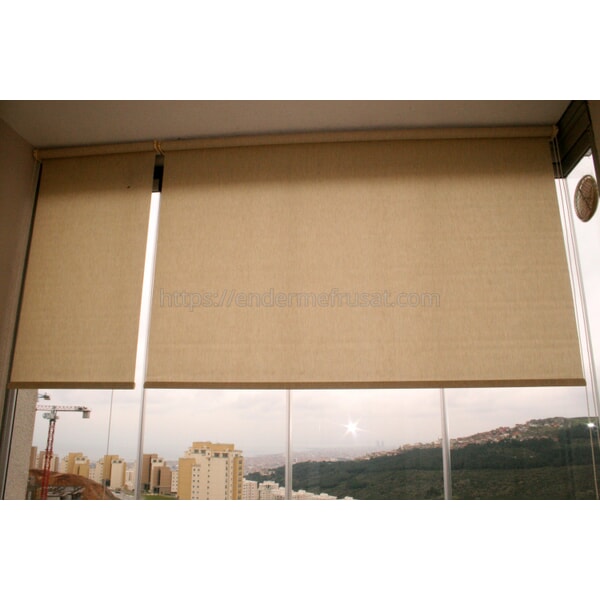 Cam Balkon Perde CB299
