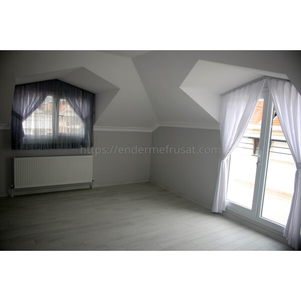 Çatı Üçgen Cam Perde CUC9188